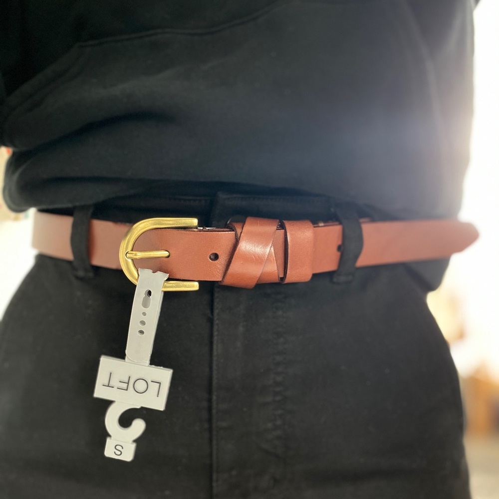 Loft Cross Cross Leather Belt in Cognac
